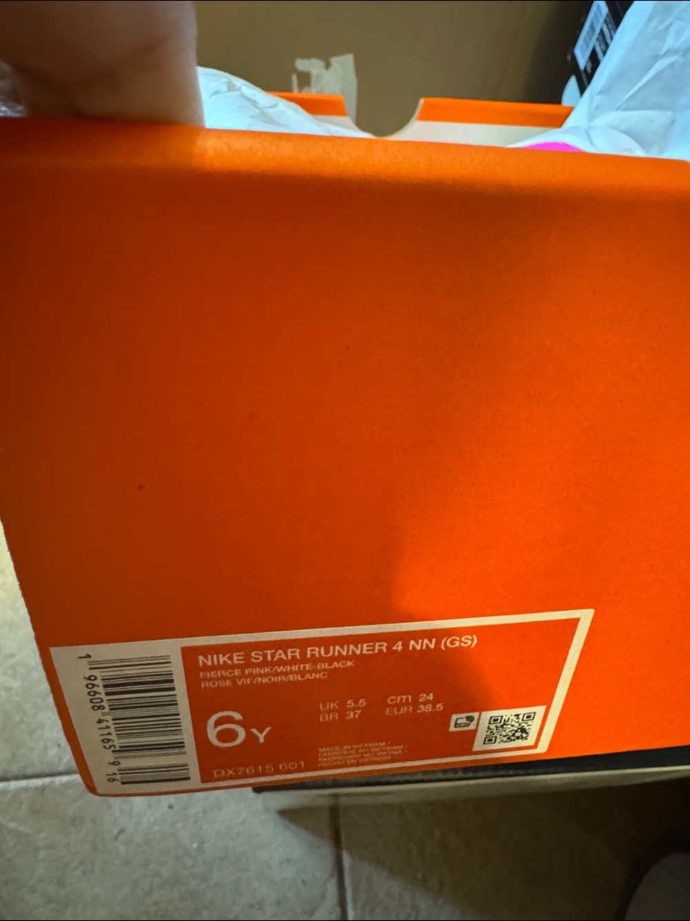 BRAND NEW girl youth nike star runner pink shoes size 3Y & 6Y - Picture 6 of 6